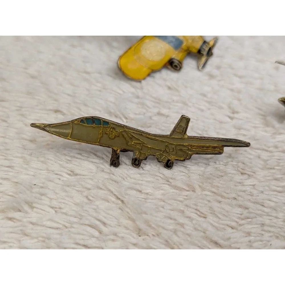 Lot‎ of 6 Vintage Aircraft Pins - Fighter Jet Helicopter Biplane Military